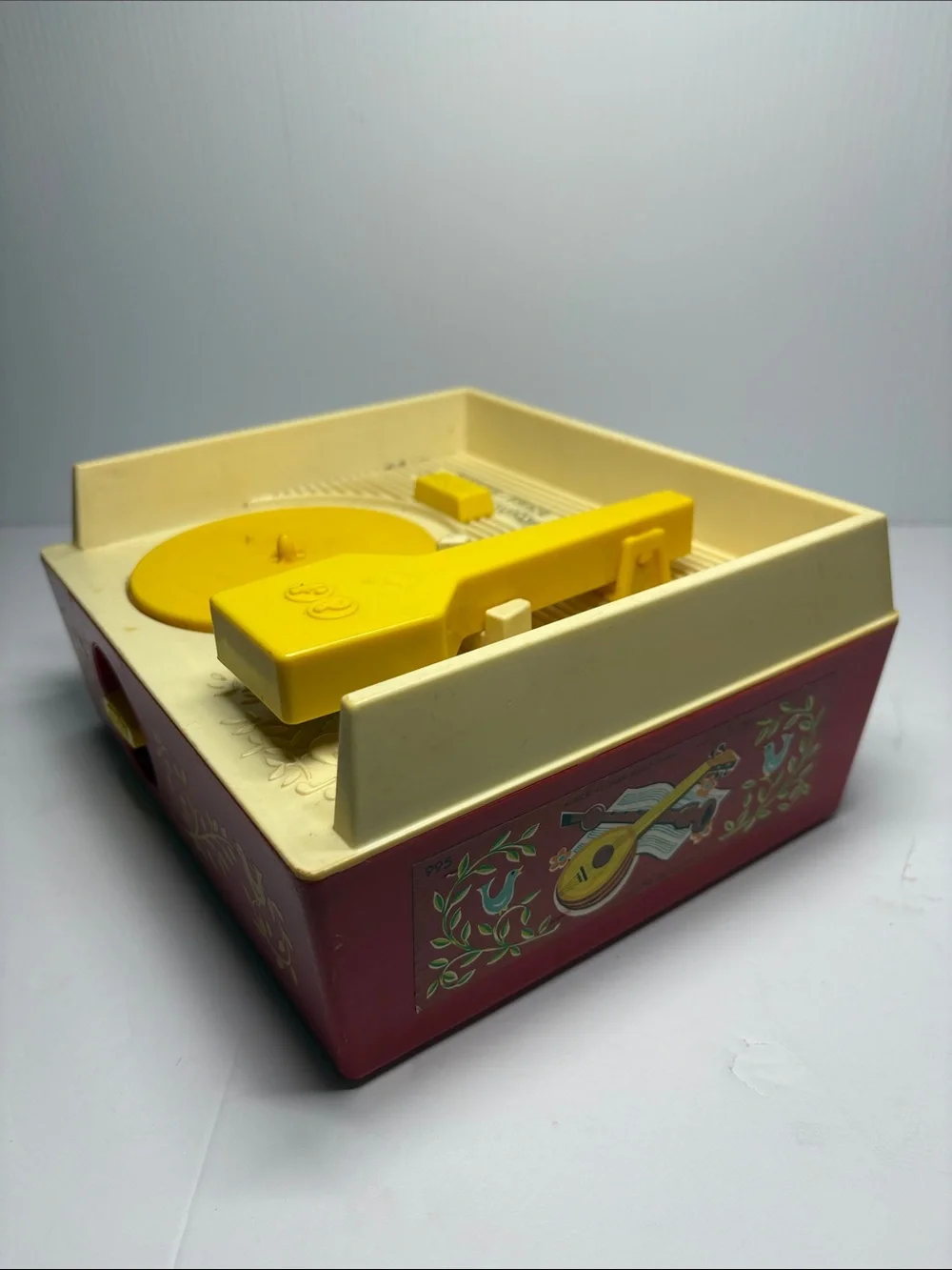 Fisher Price 1970’s  Music Box Kids Record Player and 5 records